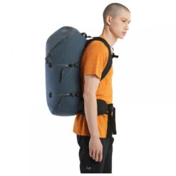 Arc'teryx Konseal 40 - Climbing Backpack -Outdoor Equipment arcteryx konseal 40 climbing backpack detail 8