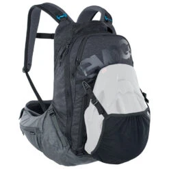 Evoc Trail Pro 16 - Cycling Backpack 13 Evoc Trail Pro 16 - Cycling Backpack -Outdoor Equipment evoc trail pro 16 cycling backpack detail 6