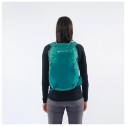 Montane Women's Azote 30 - Walking Backpack -Outdoor Equipment montane womens azote 30 walking backpack detail 9