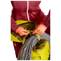 Ortovox Women's Trad 33 S - Climbing Backpack 12 Ortovox Women's Trad 33 S - Climbing Backpack -Outdoor Equipment ortovox womens trad 33 s climbing backpack detail 5