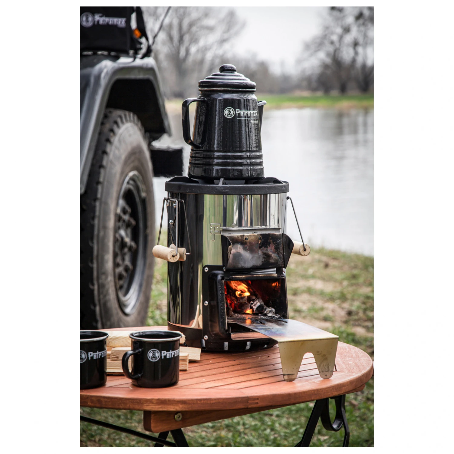 Petromax Enamel Coffee Pot 4 Petromax Enamel Coffee Pot - Image 4