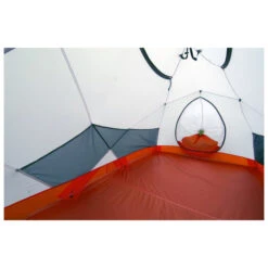 SafeHouse 2 - 2-person Tent -Outdoor Equipment slingfin safehouse 2 2 person tent detail 10