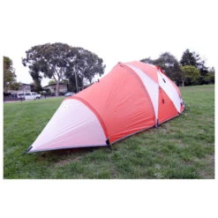 SafeHouse 2 - 2-person Tent -Outdoor Equipment slingfin safehouse 2 2 person tent detail 3