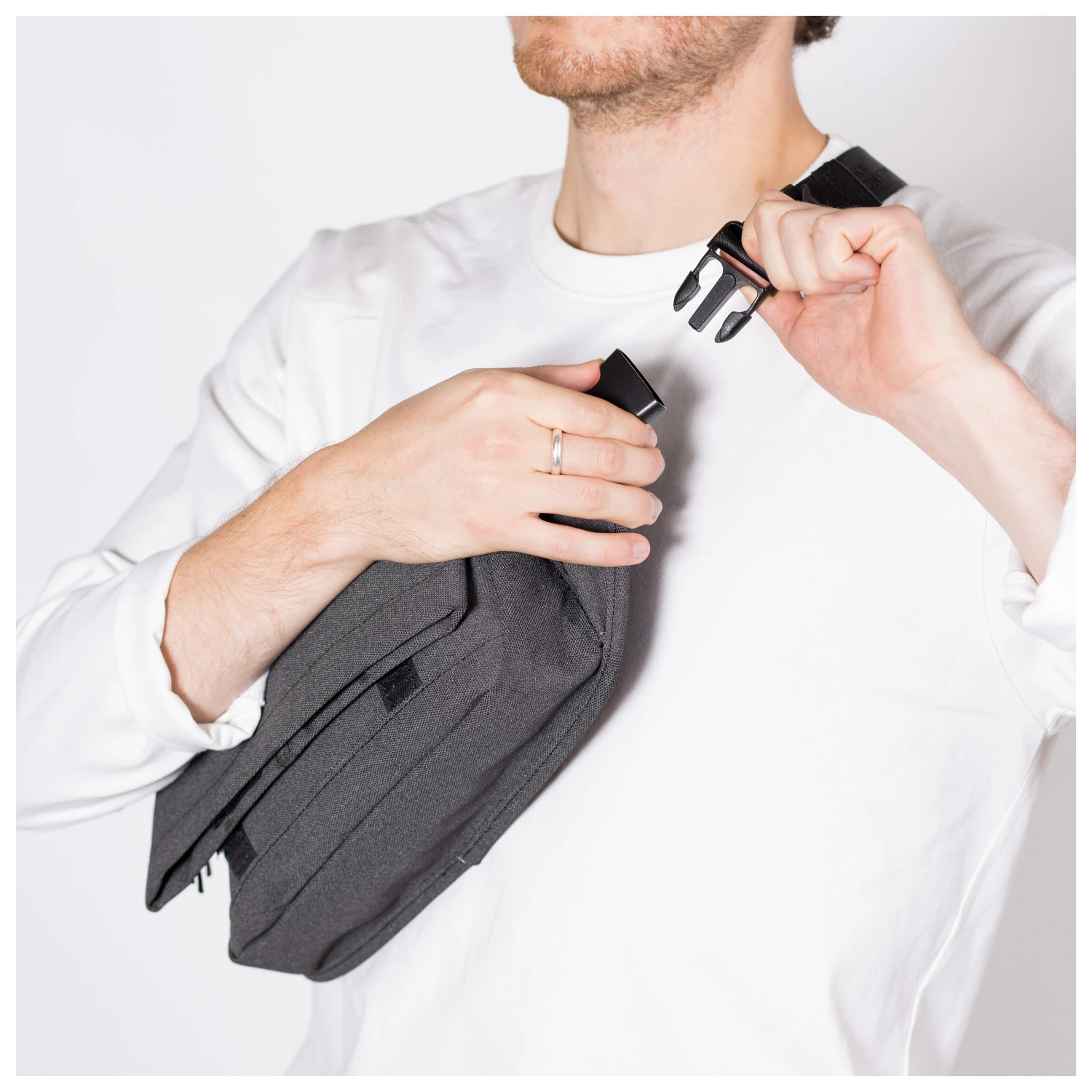 Ucon Acrobatics Luca Phantom - Hip Bag 6 Ucon Acrobatics Luca Phantom - Hip Bag - Image 6