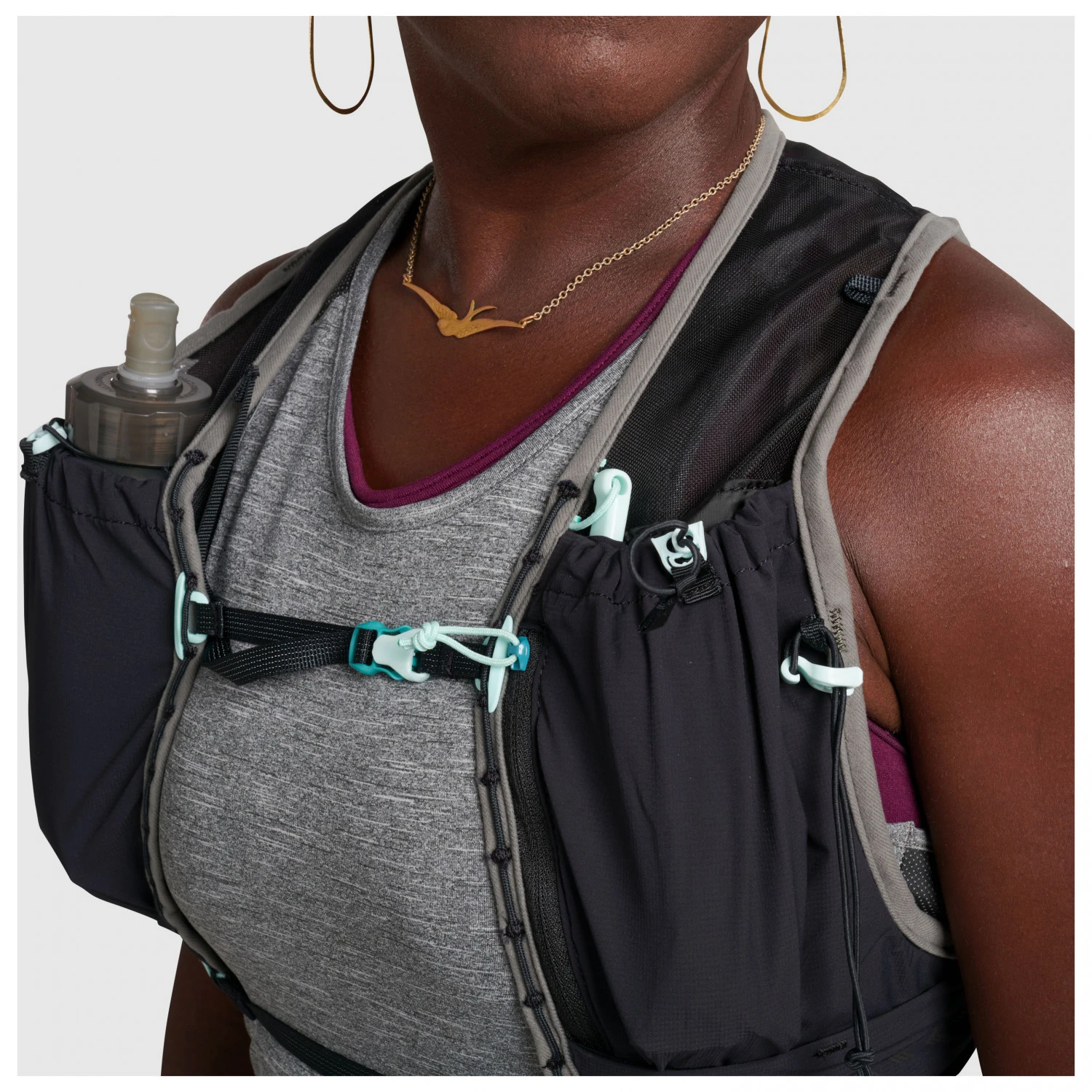 Ultimate Direction Women's Race Vesta 6.0 - Trail Running Backpack 7 Ultimate Direction Women's Race Vesta 6.0 - Trail Running Backpack - Image 7