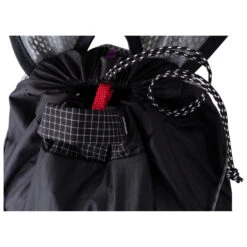 Summit XT - Trail Running Backpack 6 Summit XT - Trail Running Backpack -Outdoor Equipment ultraspire summit xt trail running backpack detail 3